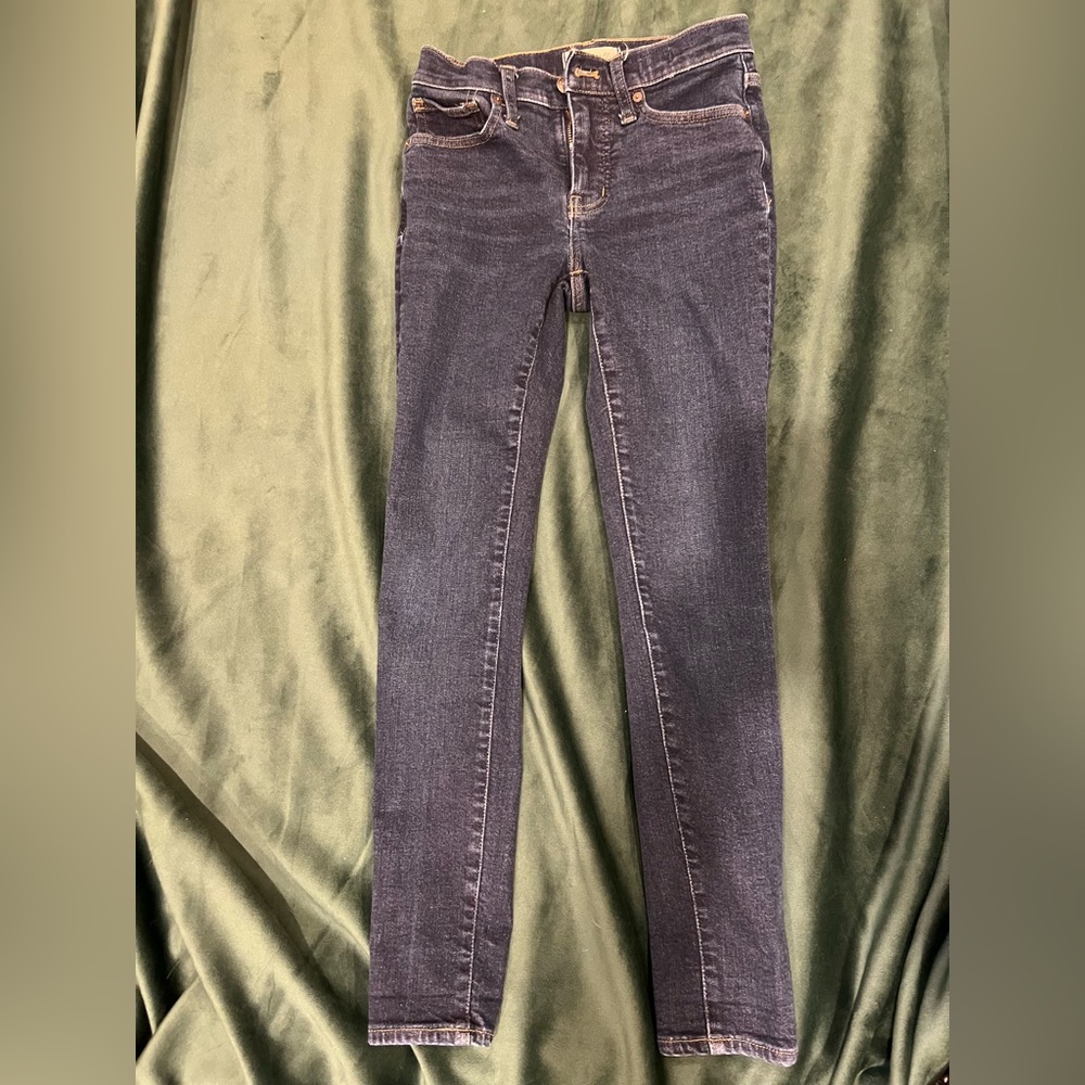 Madewell size 24 jean